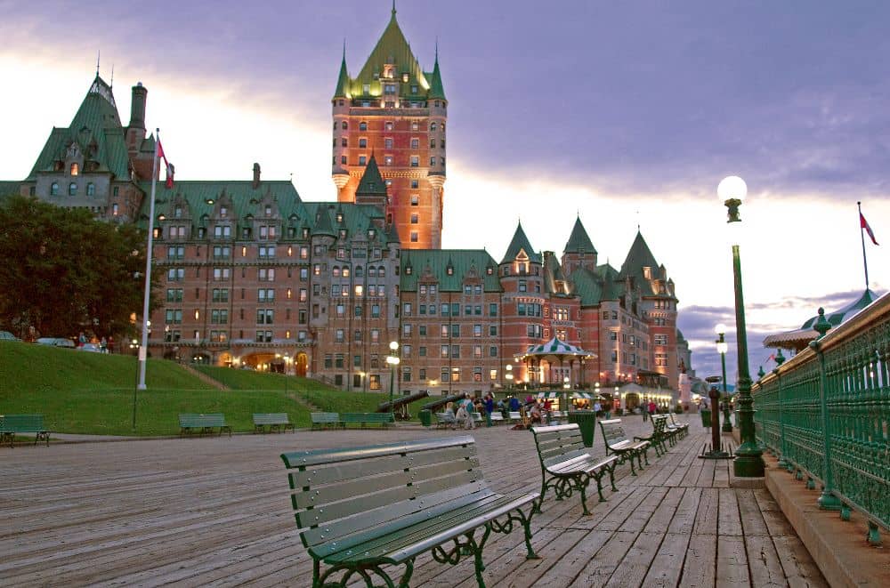 Visit Terrasse Dufferin free family things to do in Quebec